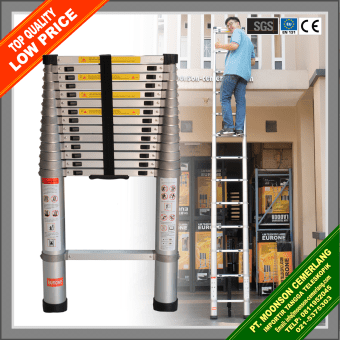 tangga teleskopik 4,4M